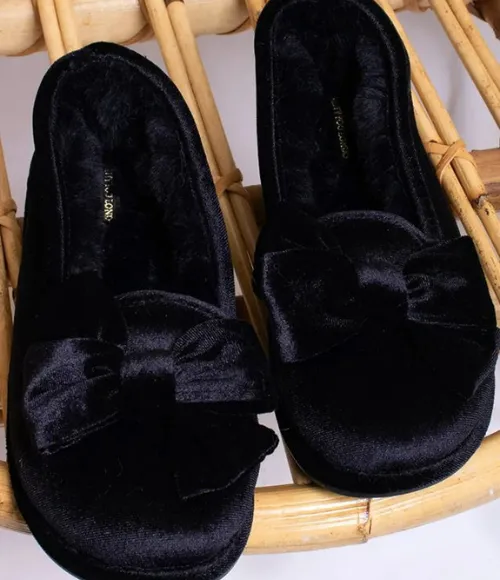 Alissa Black Slippers, Size 6.5/7.5