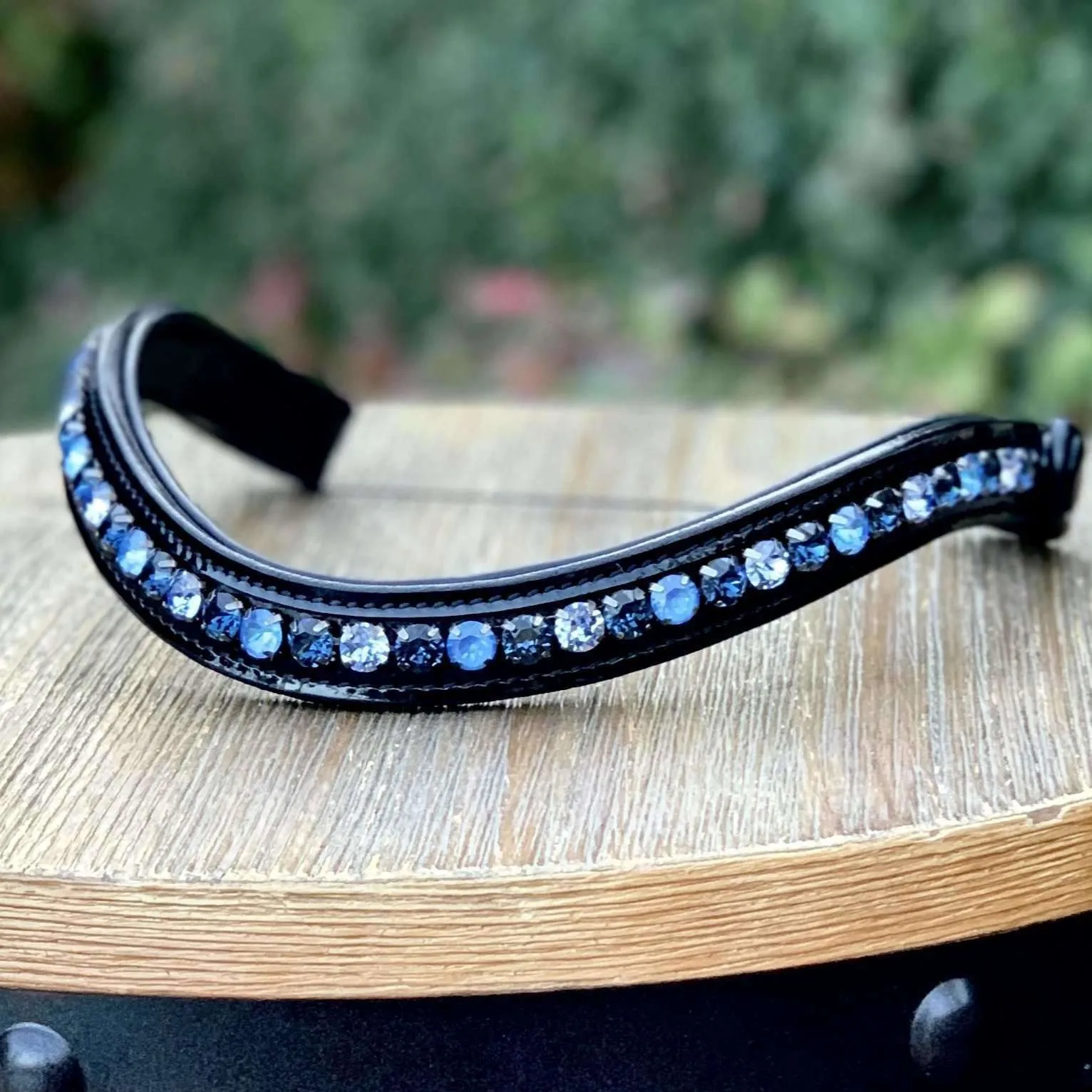 Halter Ego Austrian Crystal Patent Browband - Moody Blues