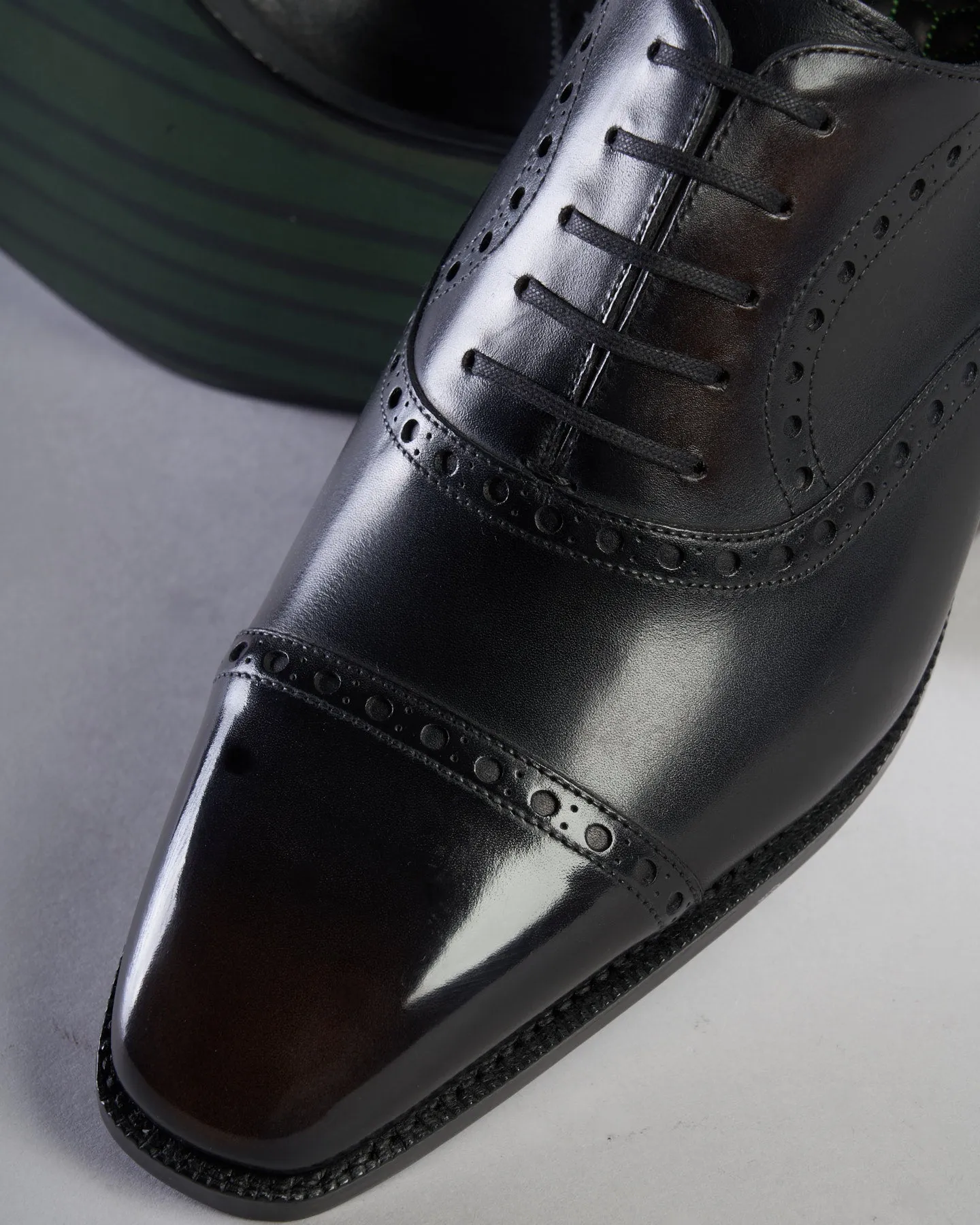 Oxford Cap Toe Full Brogue | Black
